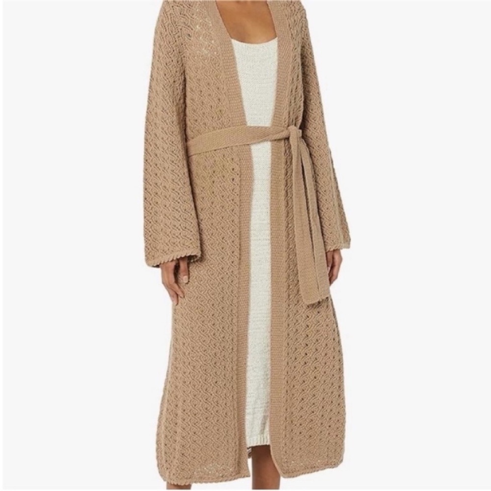 Trina turk paradiso cardigan trina turk maxi cardigan 
Trina turk duster